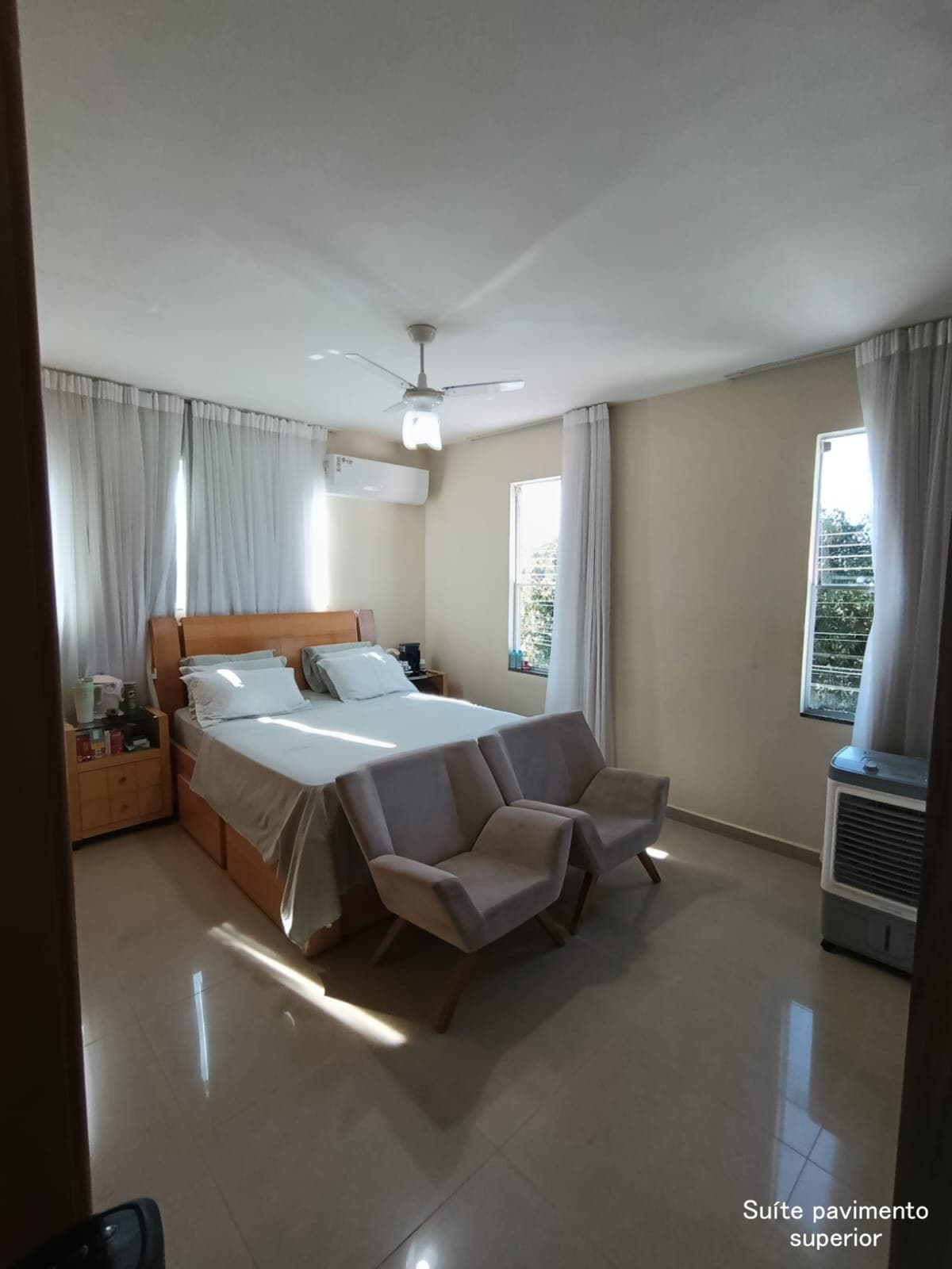 SOBRADO A VENDA NO SETOR JARDIM IPE / HUMAITÁ