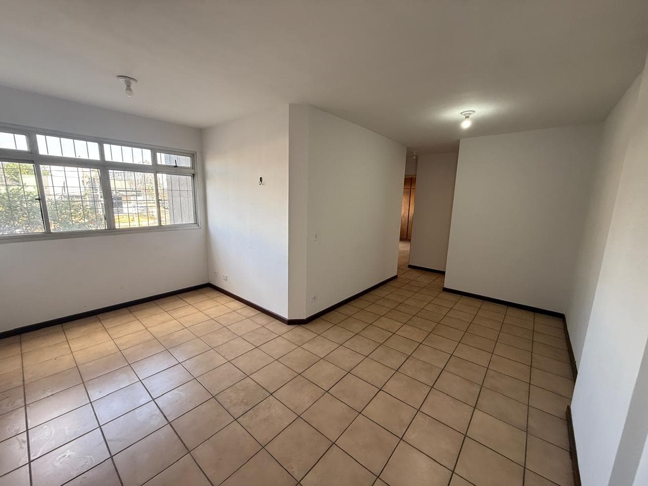 APARTAMENTO 2 QUARTOS SETOR CENTRAL