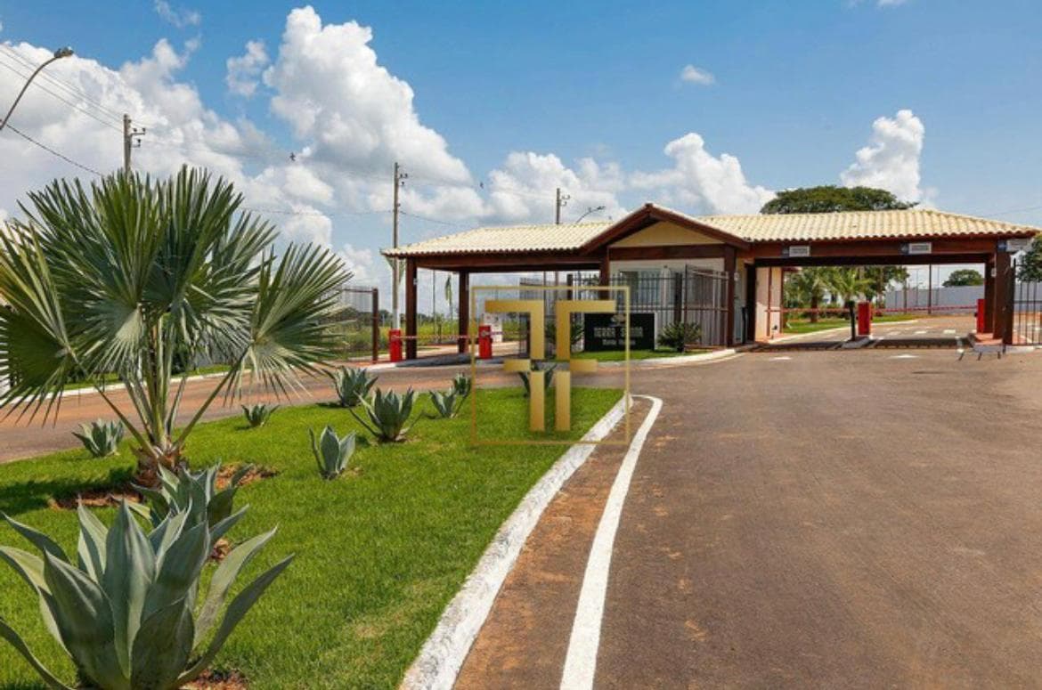 LOTE À VENDA – CONDOMÍNIO HORIZONTAL MONTE HERMON, TRINDADE-GO