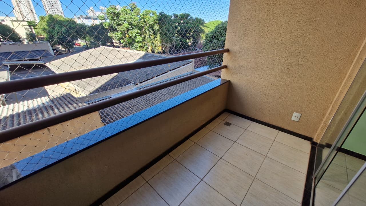 APARTAMENTO DE 02 QUARTOS, JARDIM GOIÁS.