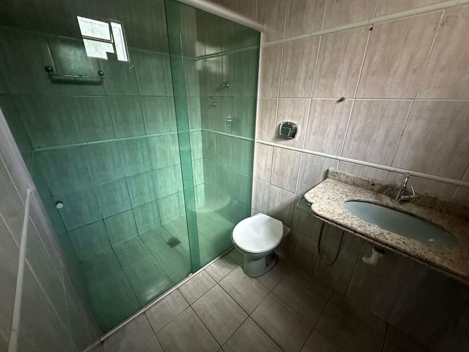 CASA 3 QUARTOS SENDO 1 SUITE NO SOLLAR SANTA RITA