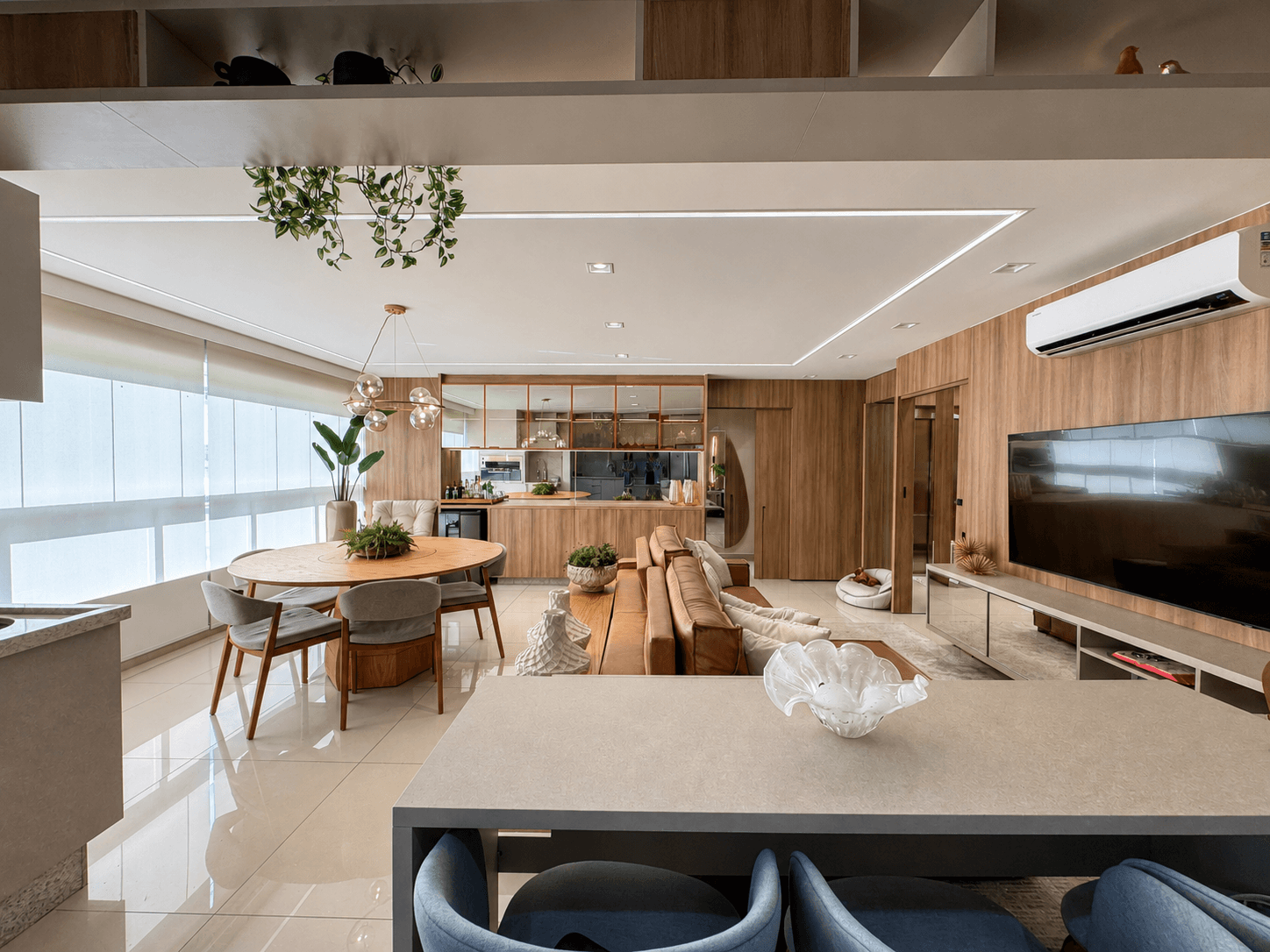 Apartamento decorado e mobiliado