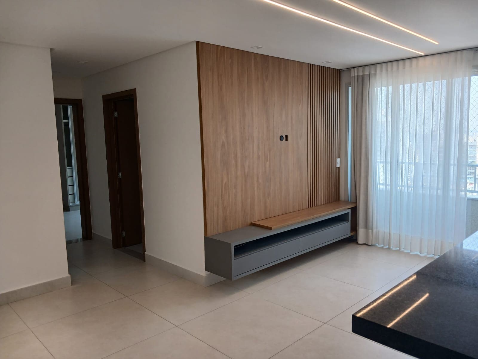 Apartamento 02 Quartos 01 Suite - Condominio Gran Murano - Setor Bueno