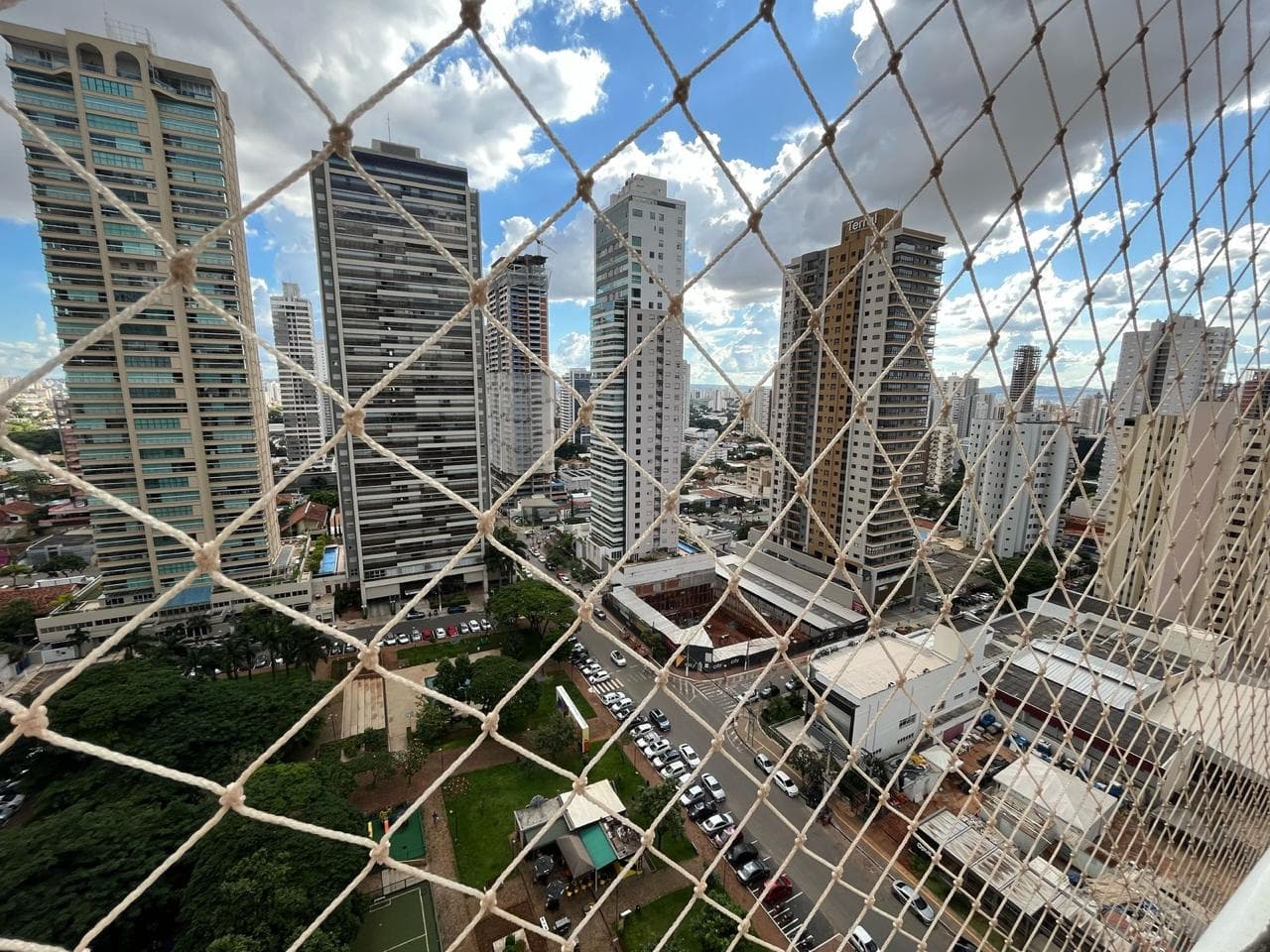 APARTAMENTO 3 SUITES ED. VARANDAS DA PRAÇA LIFE STYLE NO SETOR BUENO