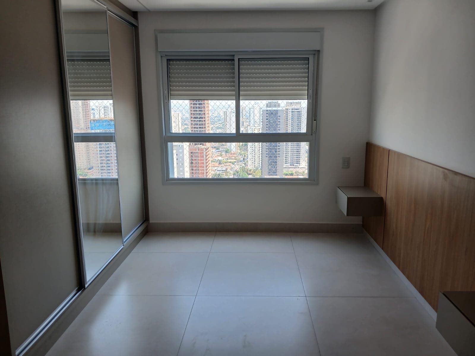 Apartamento 02 Quartos 01 Suite - Condominio Gran Murano - Setor Bueno