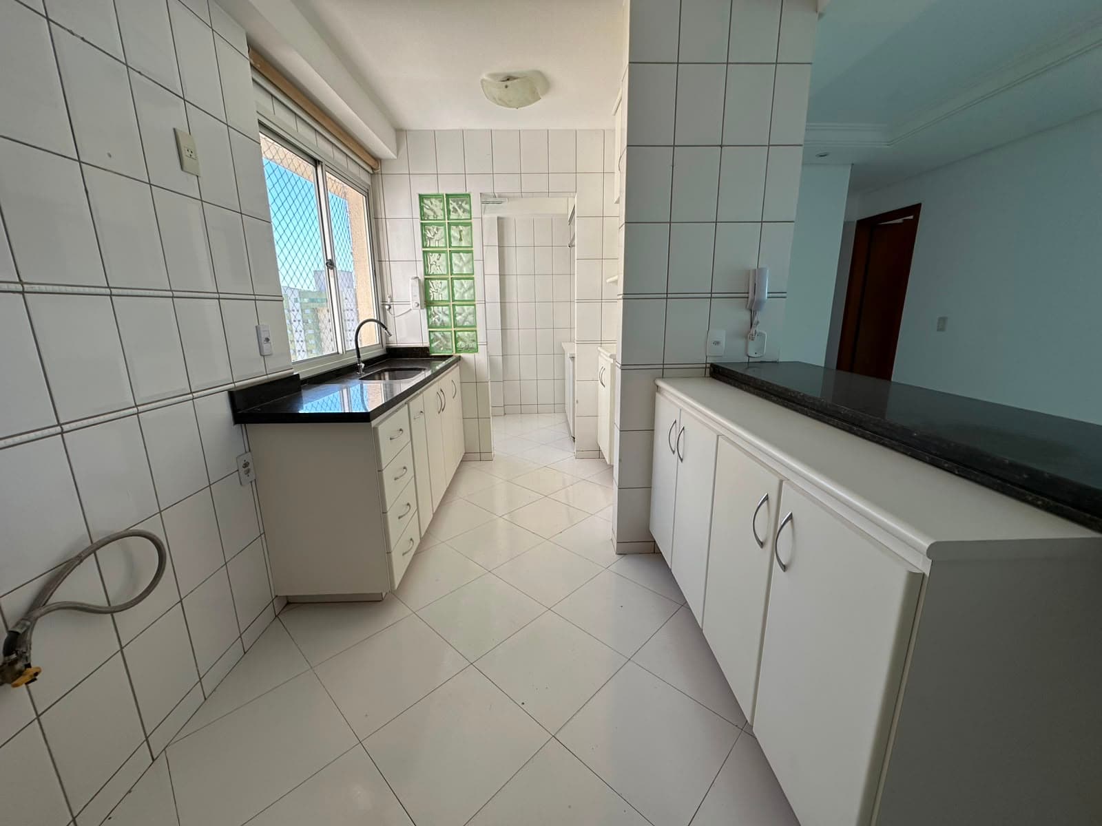 APARTAMENTO 3 SUITES NO RESIDENCIAL SOLAR DOS NOBRES SETOR BUENO