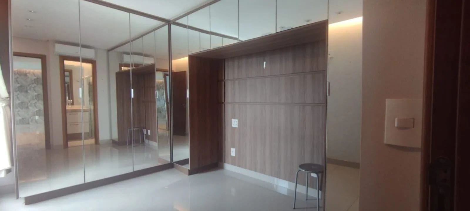 APARTAMENTO - 3 QUARTOS (1 SUÍTE) - ÁREA 83m² - RESIDENCIAL EUROVILLE II - CHÁCARA ALTO DA GLÓRIA -