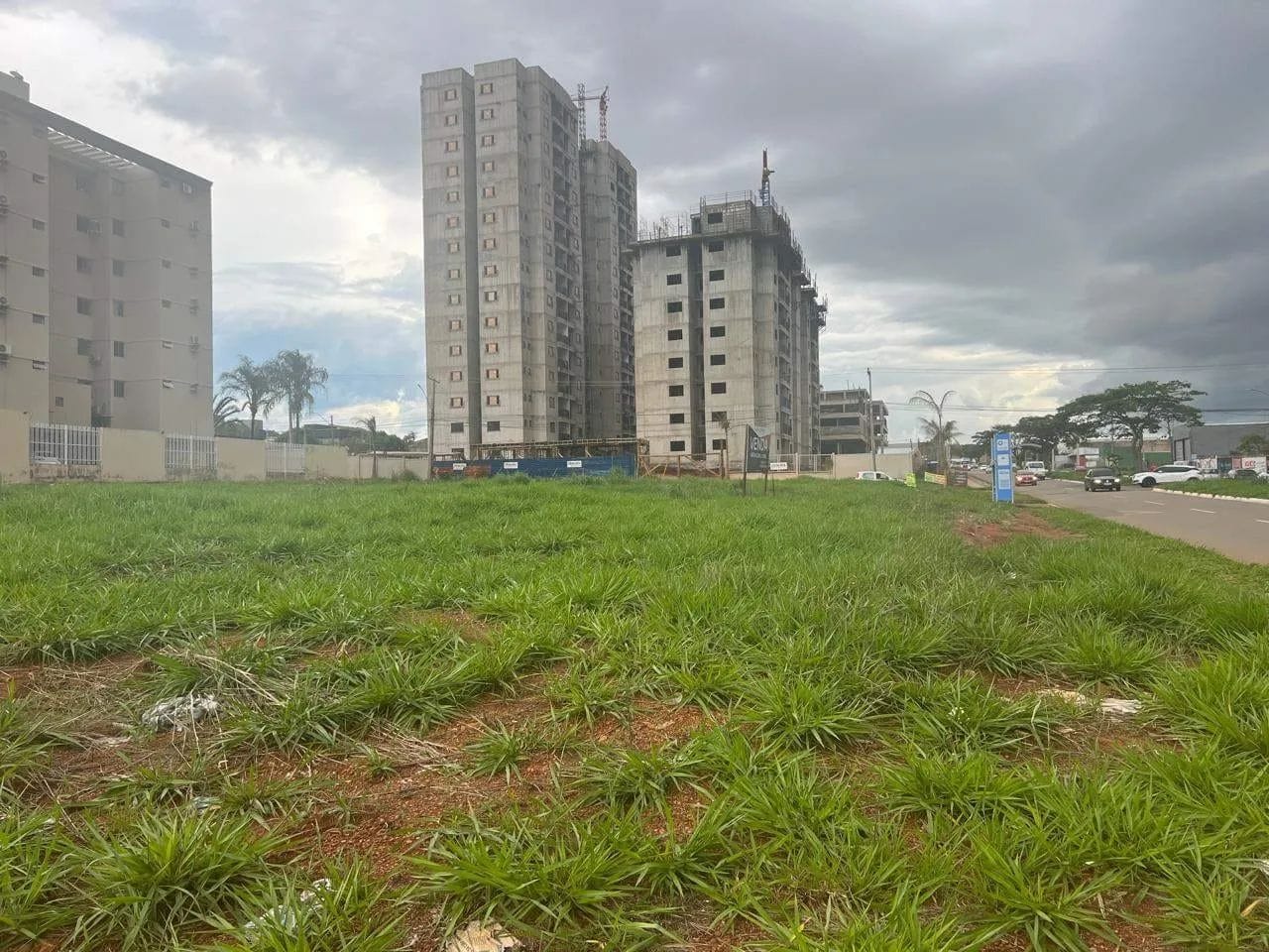 TERRENO - ÁREA 2.160 m² - AVENIDA MADRI - SETOR FAIÇALVILLE - GOIÂNIA/GO