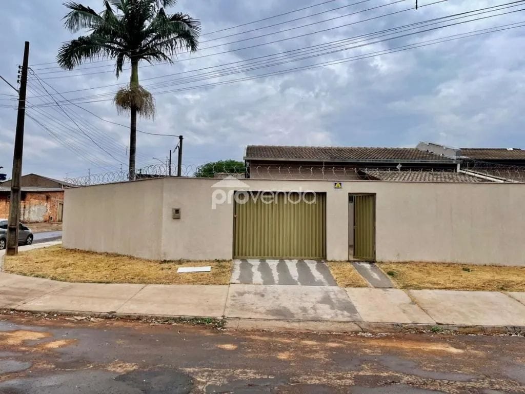 CASA TÉRREA - 3 QUARTOS - ÁREA 68,06m² - SETOR MAYSA - TRINDADE/GO