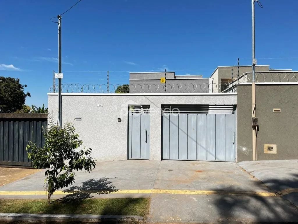 CASA 3 SUÍTES - JARDIM TODOS OS SANTOS, SENADOR CANEDO