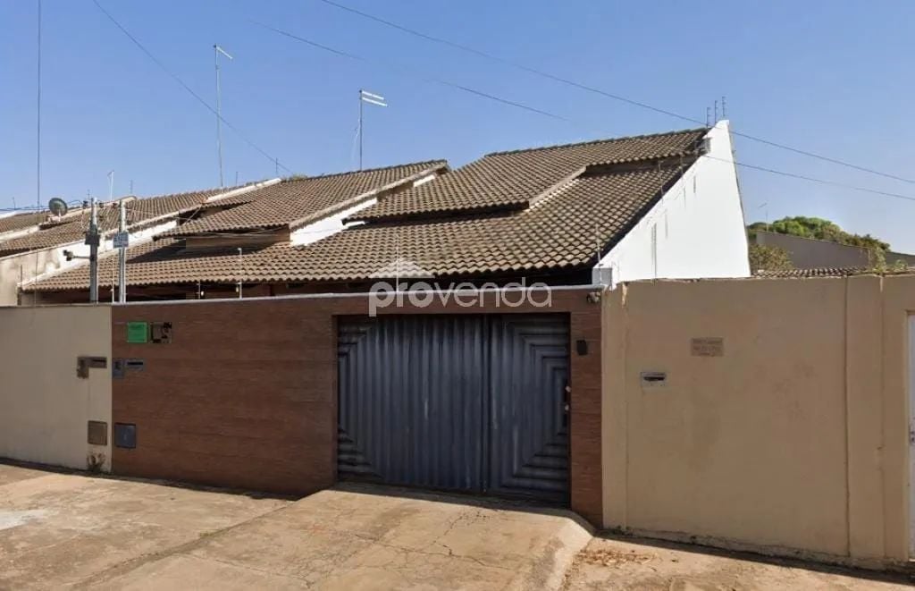 CASA 03 QUARTOS 01 SUÍTE - RUA CAÉTES - JARDIM MARIA INÊS