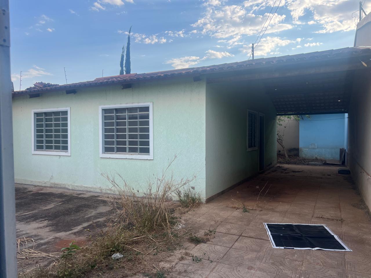 Casa 03 Quartos - Setor Solar Ville - Goiania -Go