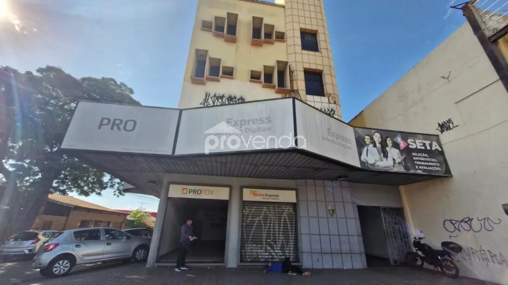 PREDIO COMERCIAL DE 419,00M², SETOR CENTRAL.