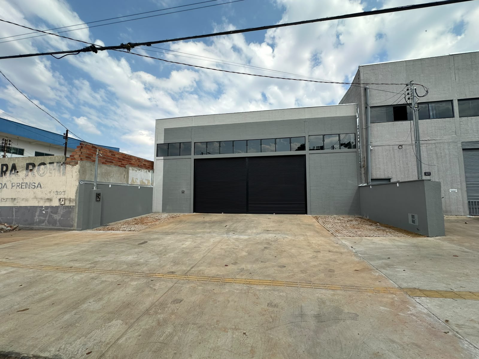 GALPÃO COMERCIAL NA AVENIDA DOM EMANUEL NO CIDADE JARDIM