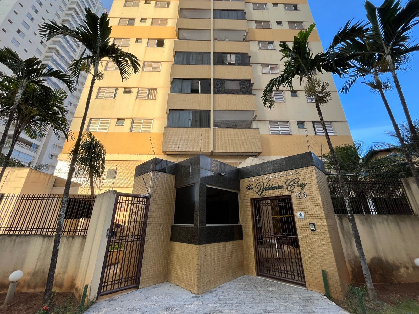 APARTAMENTO MOBILIADO RESID DR VALDEMIRO CRUZ NO JARDIM GOIAS