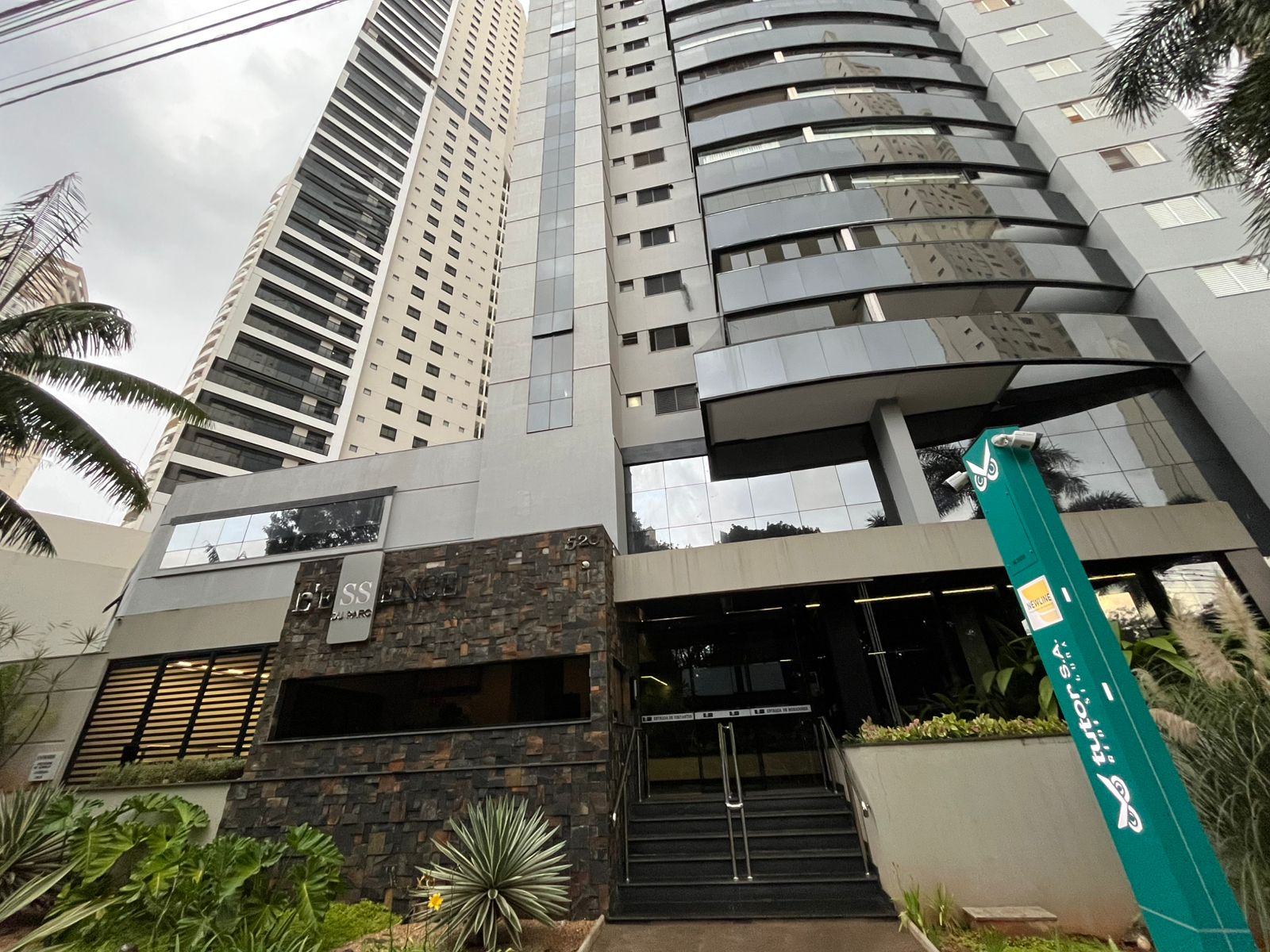APARTAMENTO 3 SUITE NO JARDIM GOIAS EM FRENTE AO PARQUE FLAMBOYANT