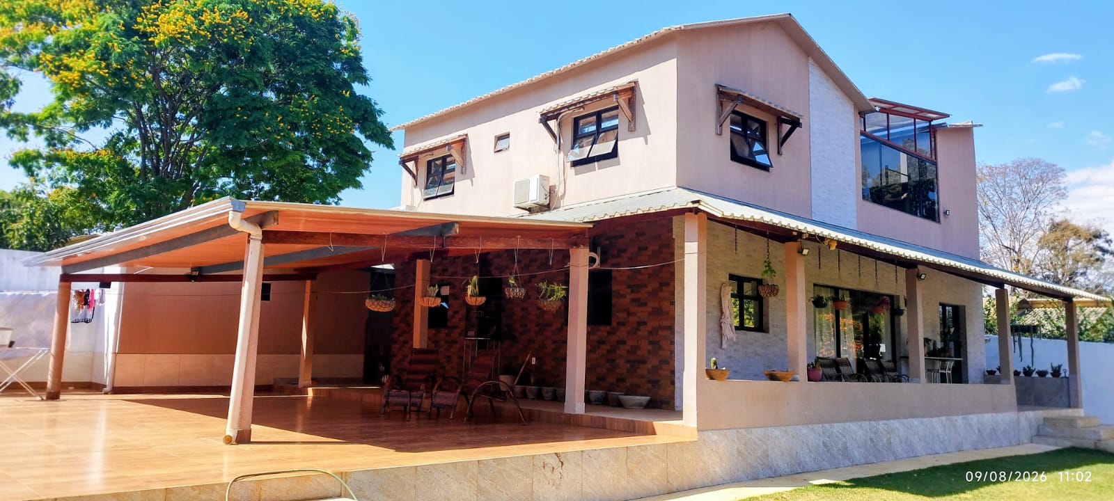 Sobrado no Condomínio Mira Flores – Hidrolândia/GO