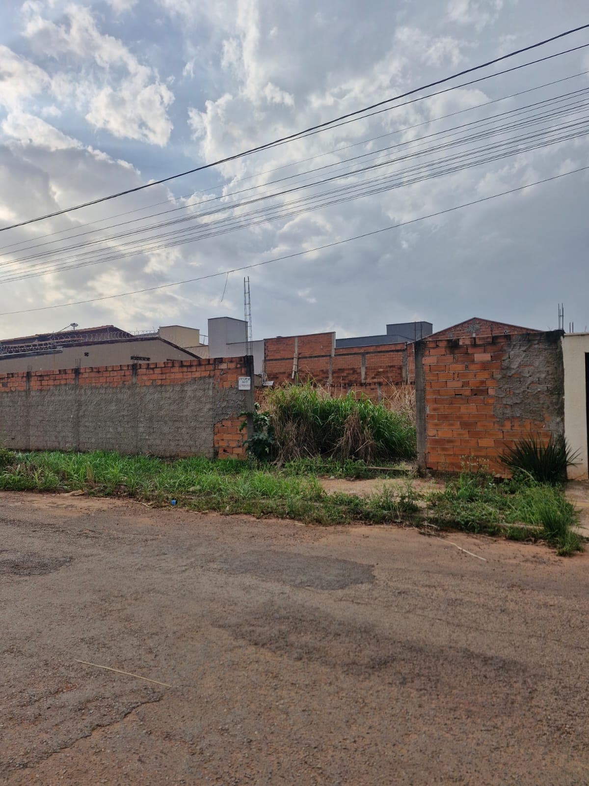 LOTE 200 M² À VENDA – RESIDENCIAL ORLANDO MORAIS | GOIÂNIA-GO