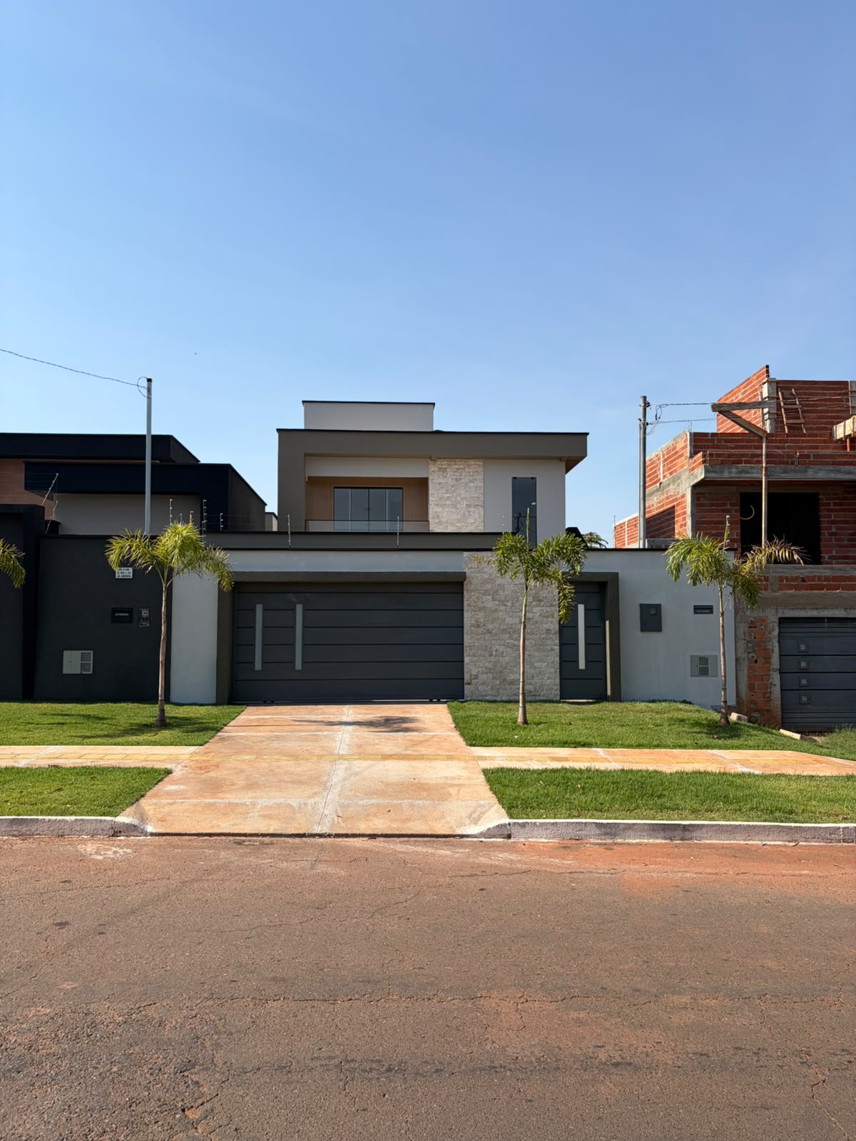Casa à venda com 3 Suítes no Jardim América