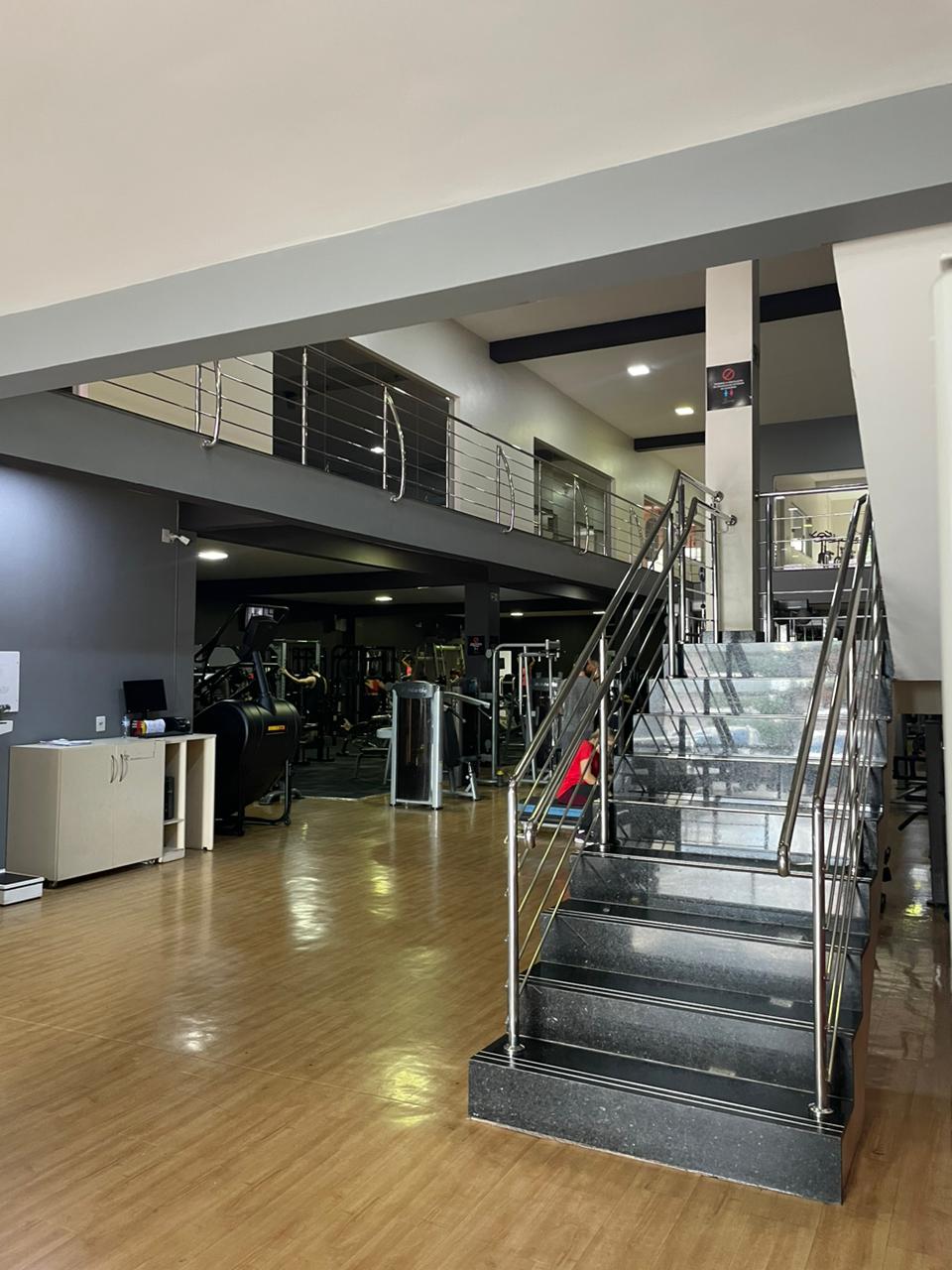Prédio Comercial à Venda – 2.850 m² | Estrutura Completa para Grandes Empresas
