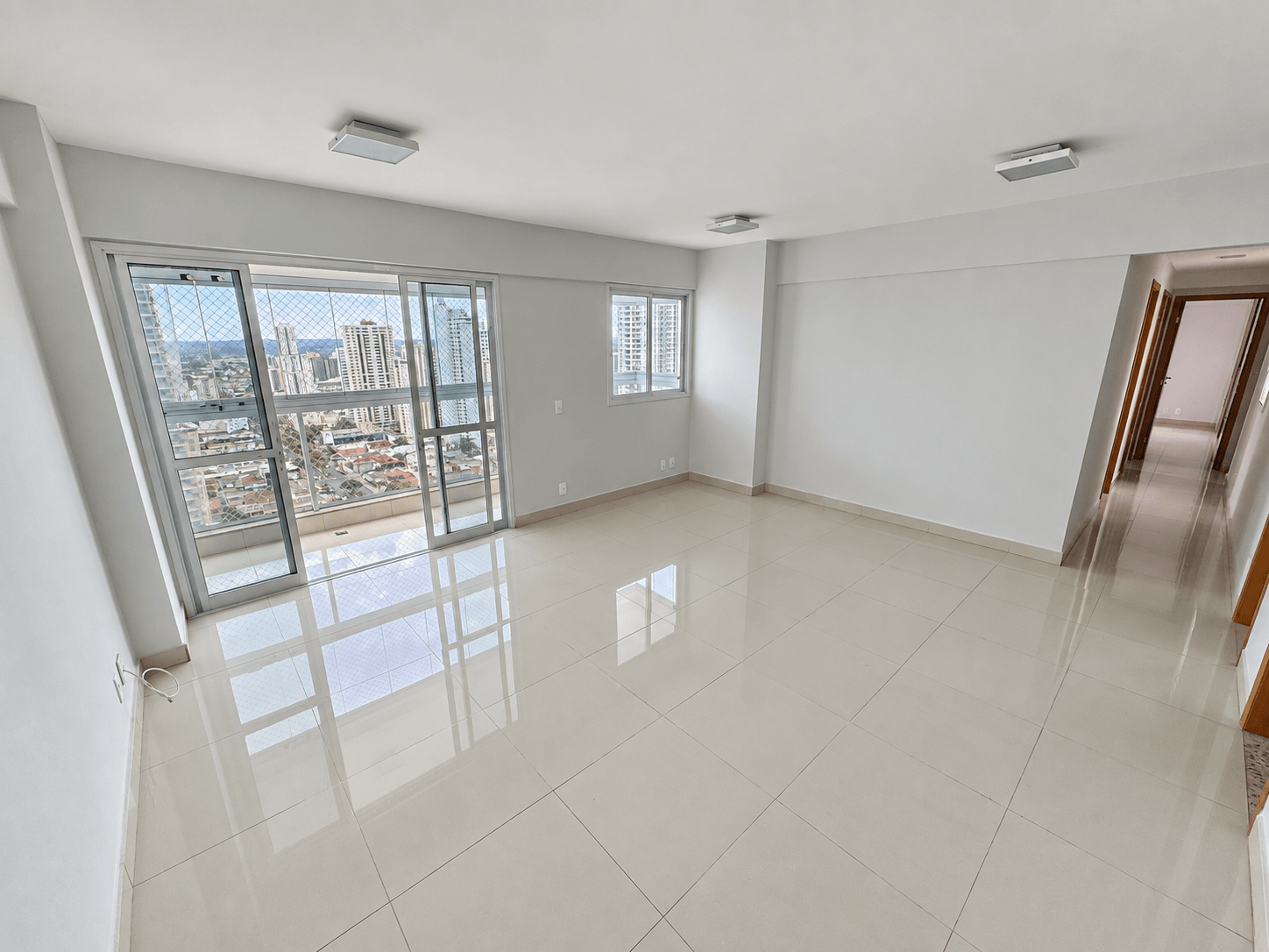 Apartamento 03 Quartos 01 Suíte - Setor Bueno