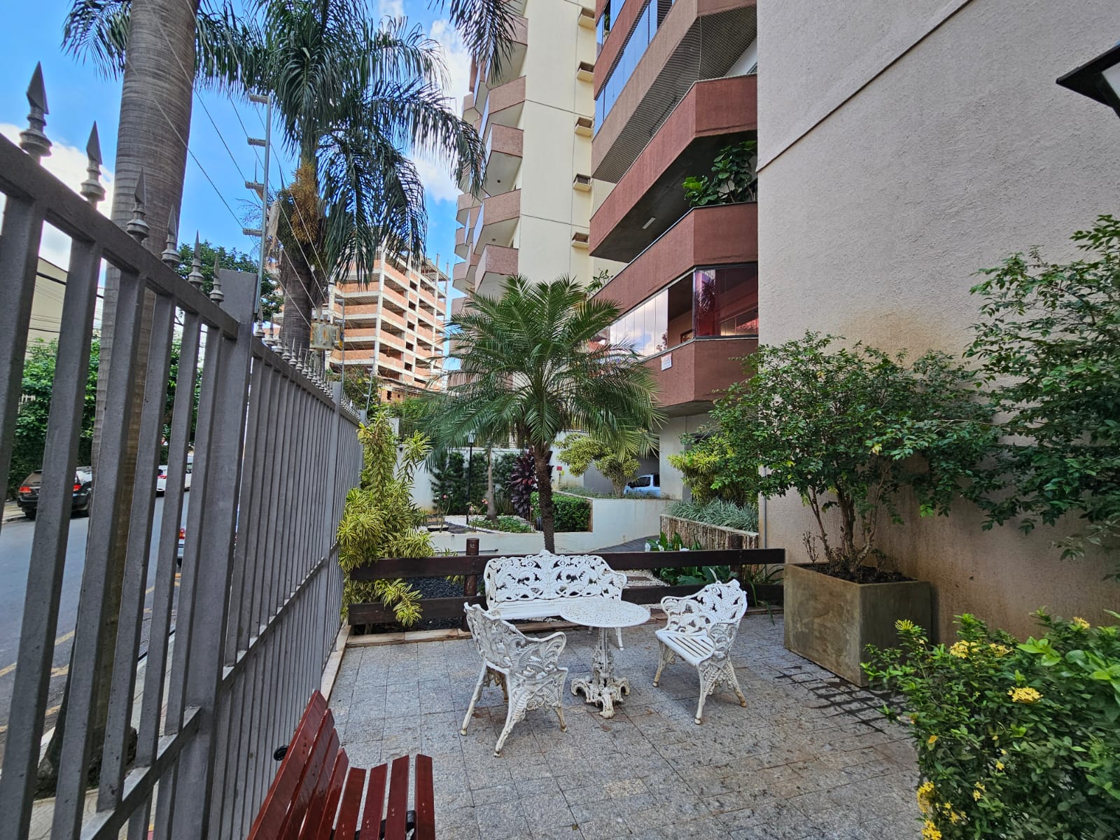 Apartamento a venda no Setor Oeste - Excelente Localizaçào