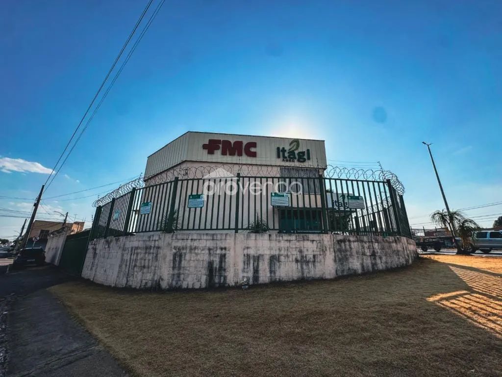 GALPAO COMERCIAL ALTO PADRAO 1.131,85M² - TRINDADE GOIÁS