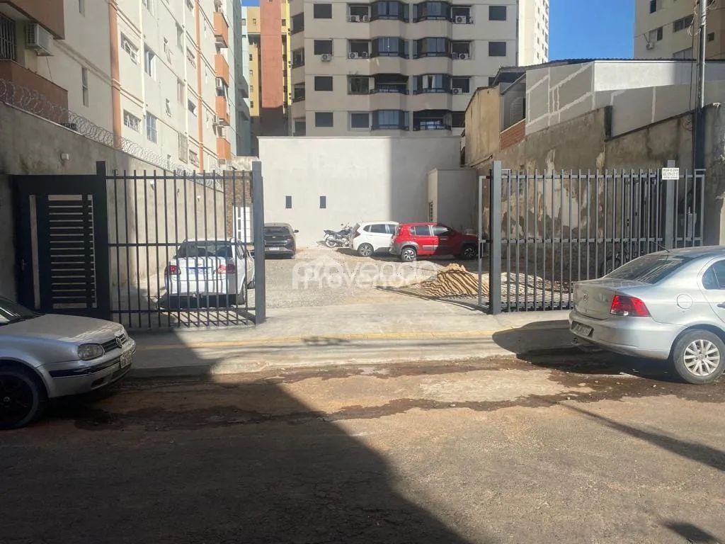 PRÉDIO COMERCIAL - 03 SALAS C/ RECEPÇÃO PRÓXIMO AO VACA BRAVA