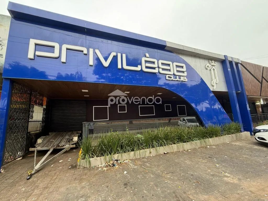 GALPÃO DE 490 M² NA AVENIDA RIO VERDE JD PRESIDENTE