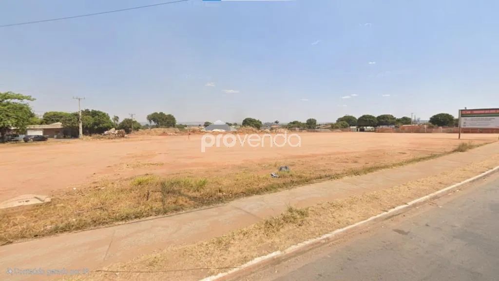 ÁREA COMERCIAL DE 893,00M², SETOR NOVA OLINDA.