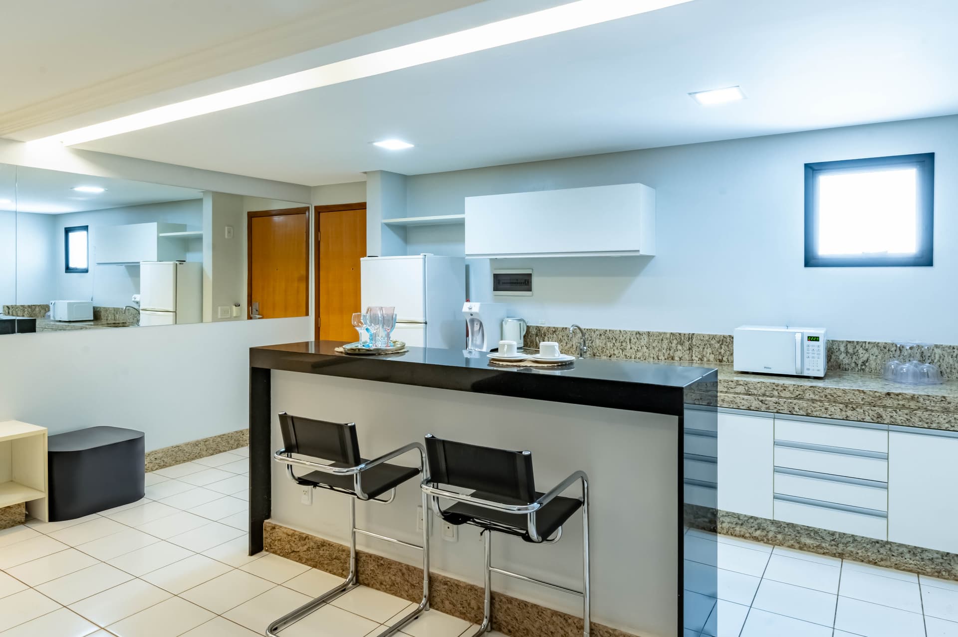APARTAMENTO 1 SUITE NO SUN SQUARE SUITES HOTEL A VENDA