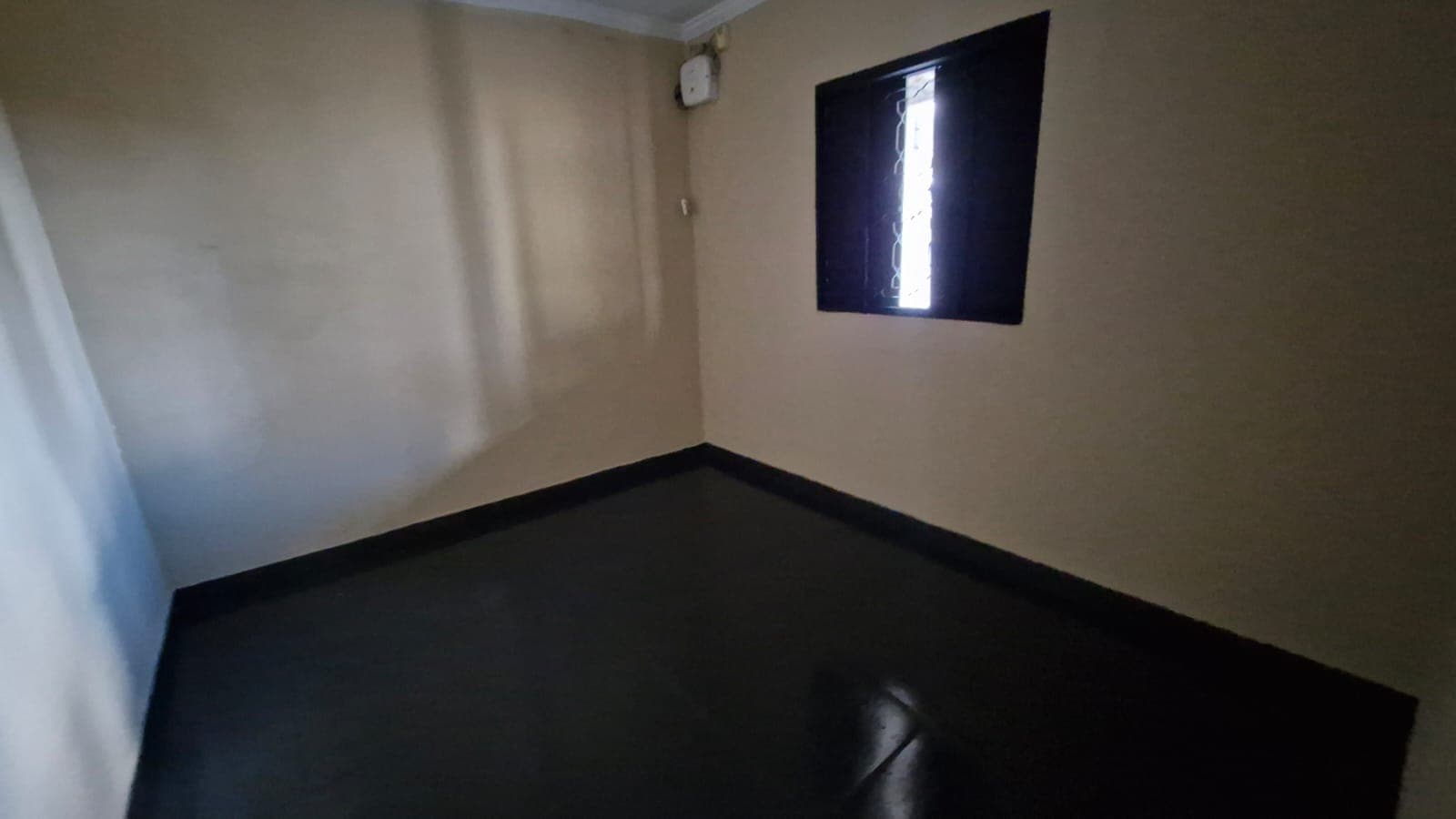 IMÓVEL COMERCIAL 480M², AVENIDA LIBERDADE – GARAVELO