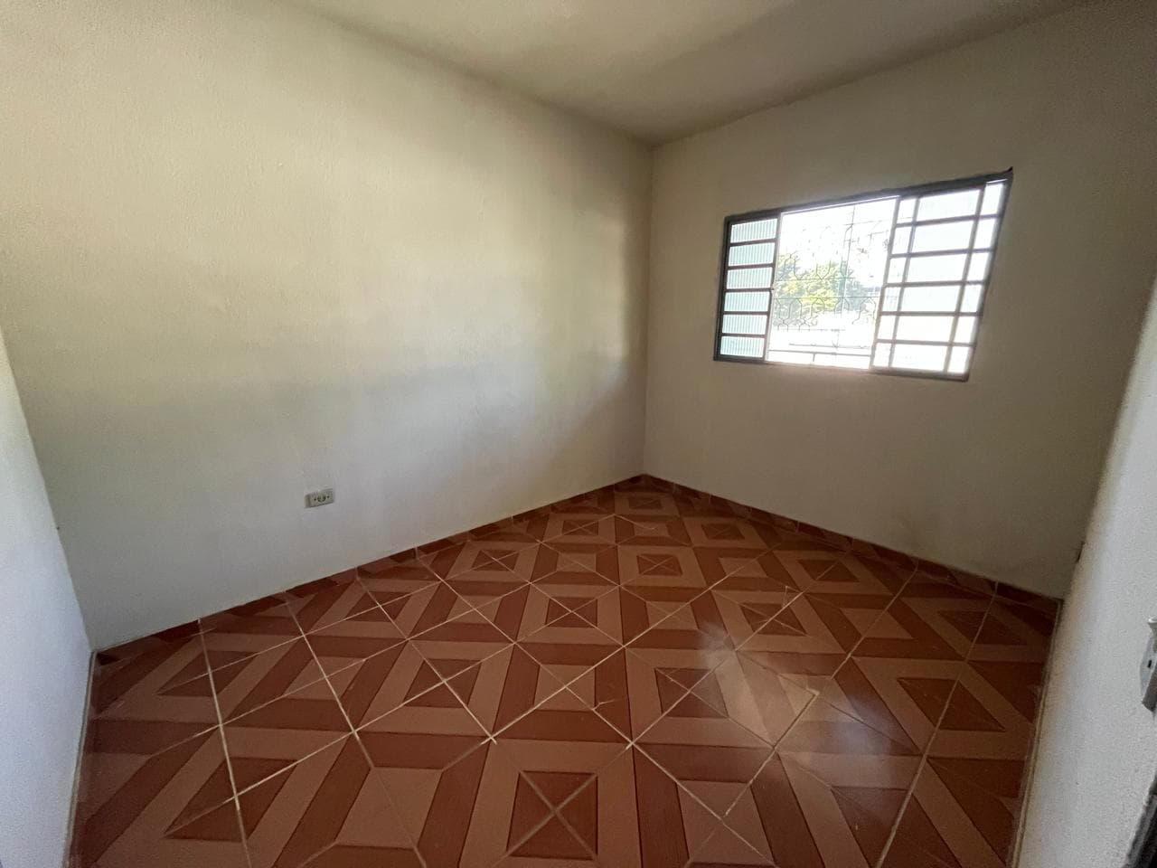 CASA 3 QUARTOS NO SETOR TERRA PROMETIDA APARECIDA DE GOIANIA