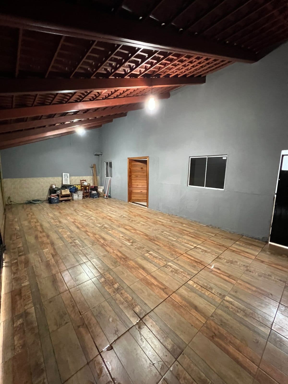 Casa 3 Quartos, 1 Suíte, Piscina e Lazer Completo - Setor Tempo Novo