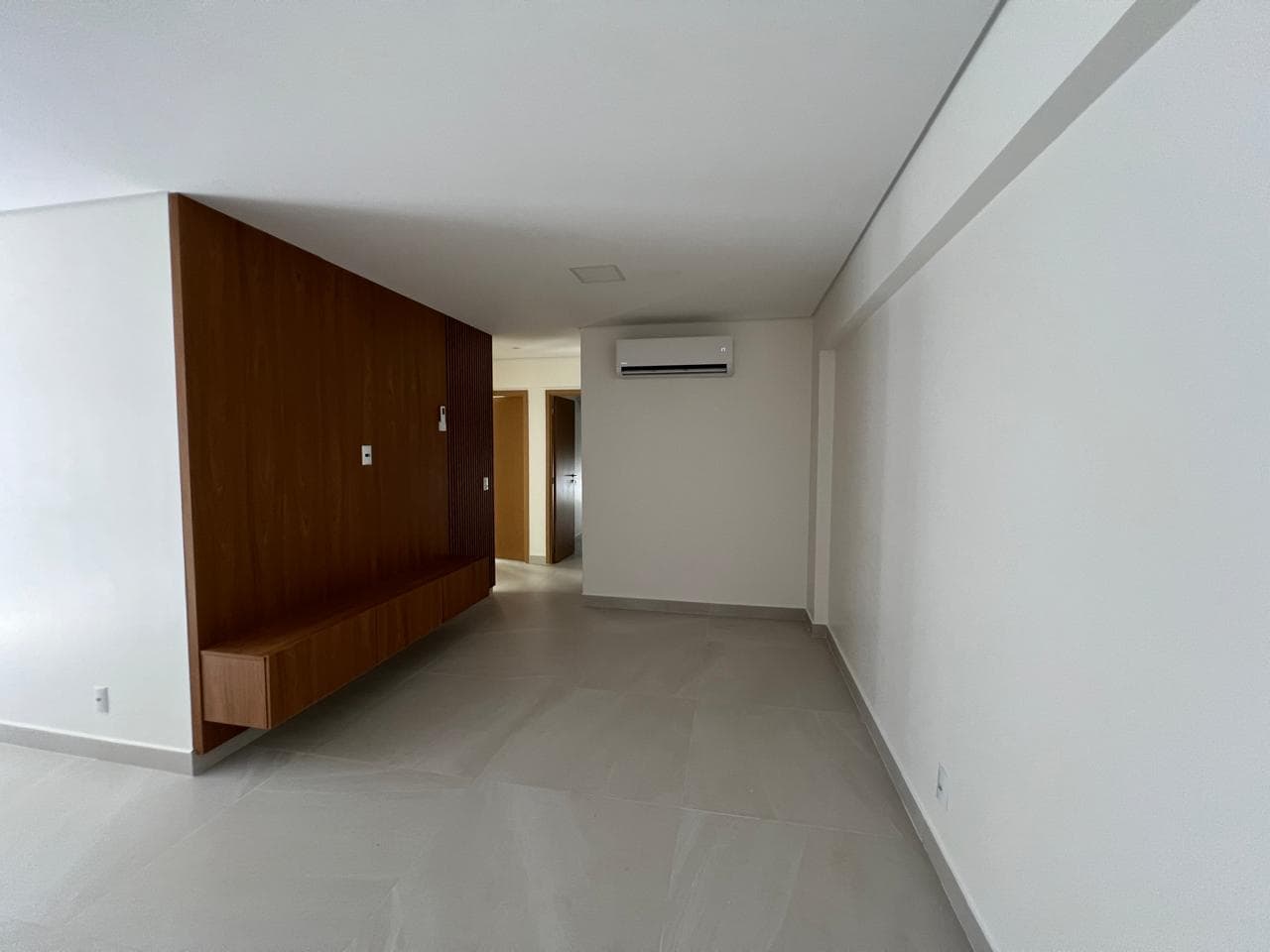 APARTAMENTO 3 SUITES RESIDENCIAL OPUS GYRO VACA BRAVA SETOR BUENO