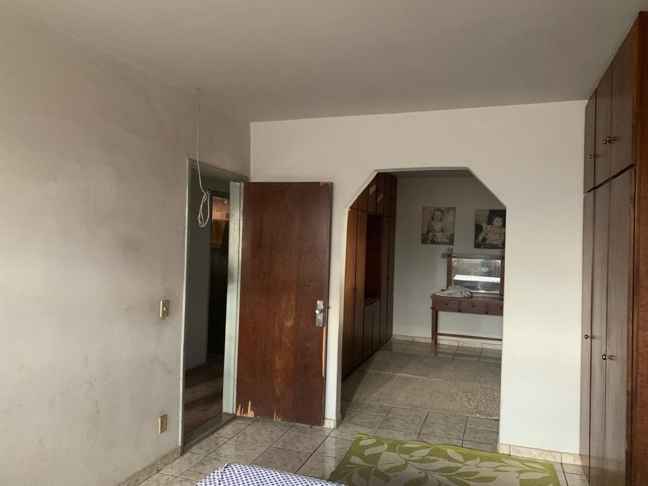 CASA COMERCIAL E RESIDENCIAL SETOR DOS FUNCIONÁRIOS - GOIÂNIA GO