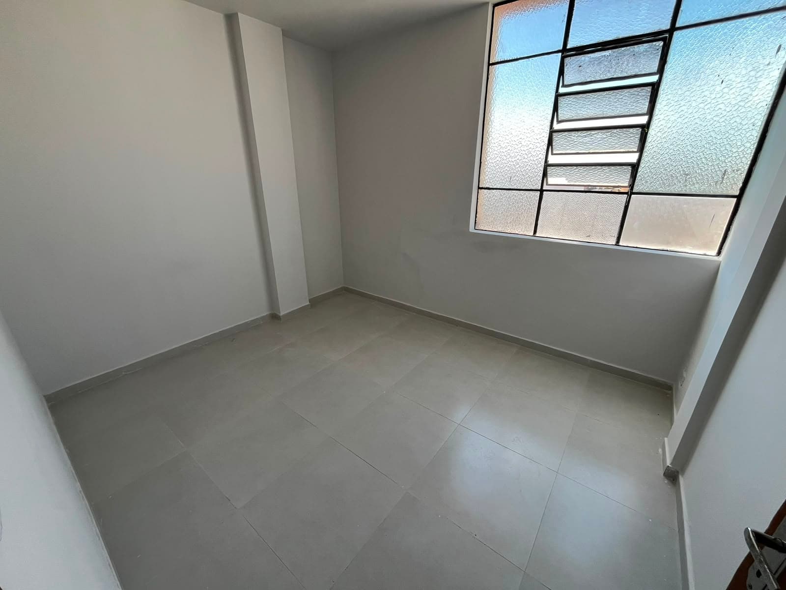 APARTAMENTO 1 QUARTO NO SETOR CENTRAL EDIFICIO FIDELIS