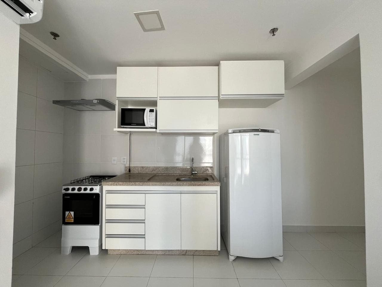 FLAT MOBILIADO METROPOLITAN LIFESTYLE NO JARDIM GOIAS