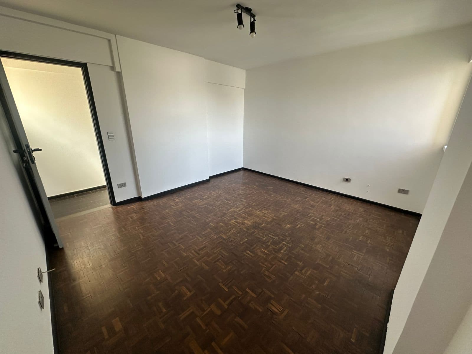 APARTAMENTO 2 QUARTOS SENDO 1 SUITE RES CARAJAS NO SETOR AEROPORTO