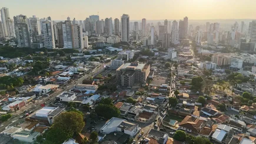 Prédio Comercial e Residencial à Venda no Setor Sul – Excelente Oportunidade de Investimento