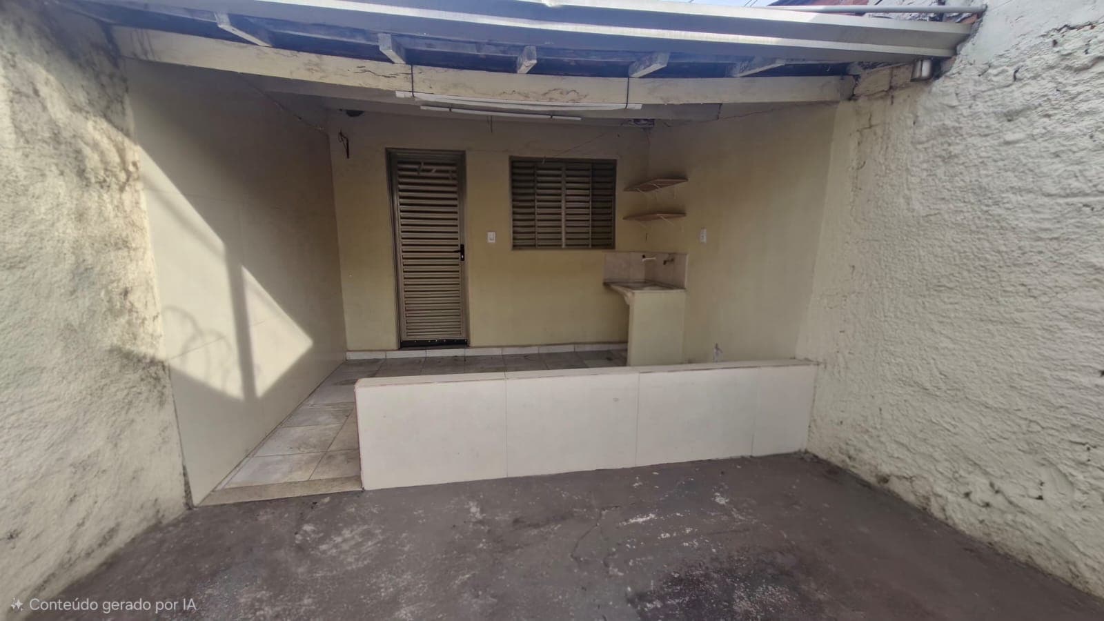 CASA COMERCIAL DE 30M², JARDIM AMÉRICA.