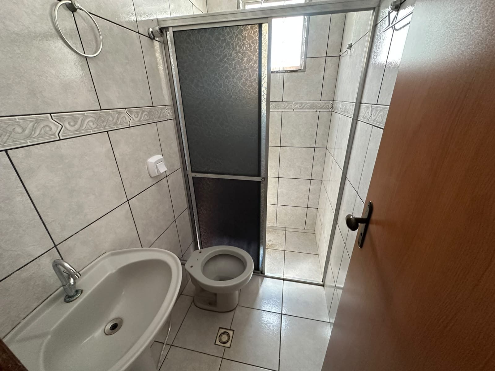 CASA 02 QUARTOS NO SETOR VILA SÃO FRANCISCO
