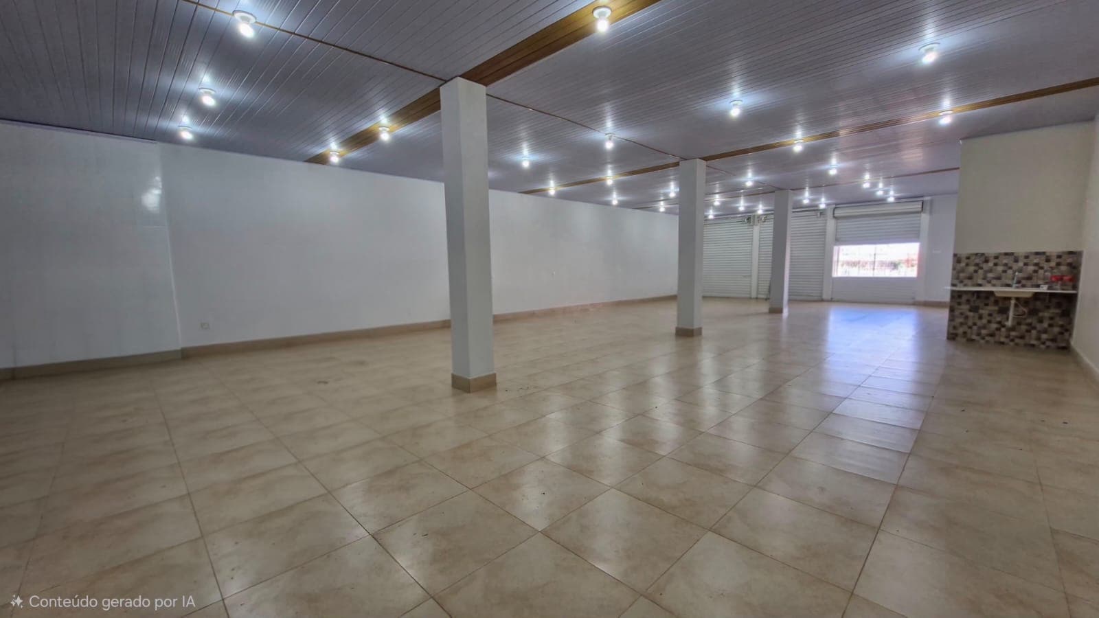SALA COMERCIAL DE 220M², RESIDENCIAL MUNDO NOVO II.