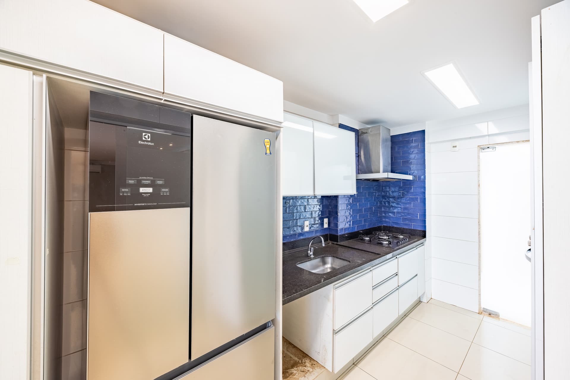 Apartamento de 3 suítes no La Music – Setor Bueno.