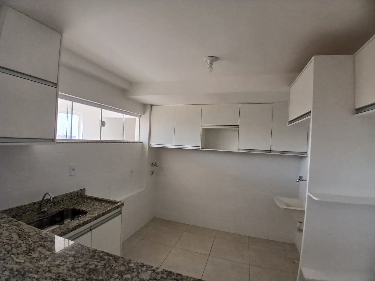 Apartamento 02 Quartos 01 Suíte - Residencial Helvecia -Aparecida de Goiania