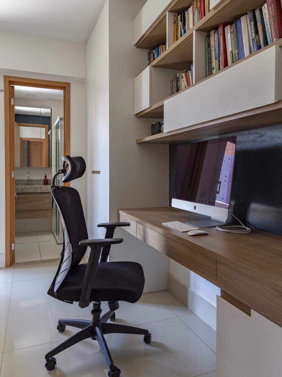 Apartamento 3 suítes no Setor Bueno