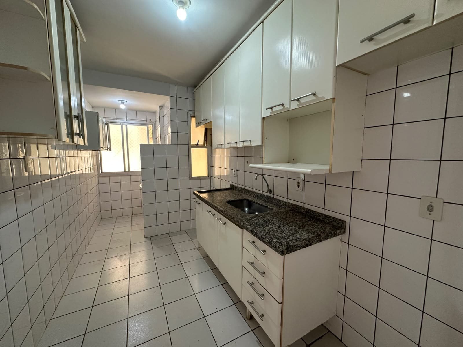 APARTAMENTO 4 QUARTOS SENDO 1 SUITE RESIDENCIAL SAN BERNARDO NO SETOR BUENO