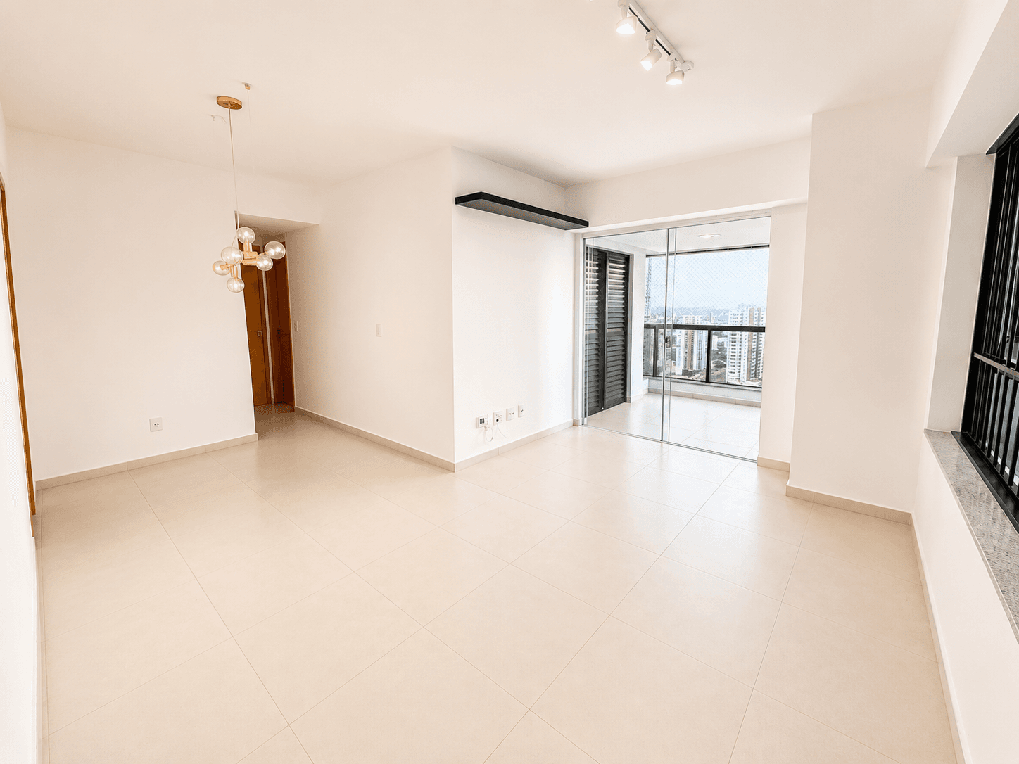 APARTAMENTO 3 SUITE NO JARDIM GOIAS EM FRENTE AO PARQUE FLAMBOYANT