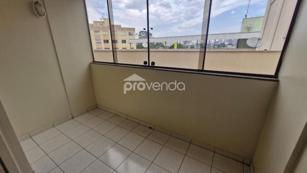 APARTAMENTO DE 02 QUARTOS, SETOR LESTE UNIVERSITÁRIO.