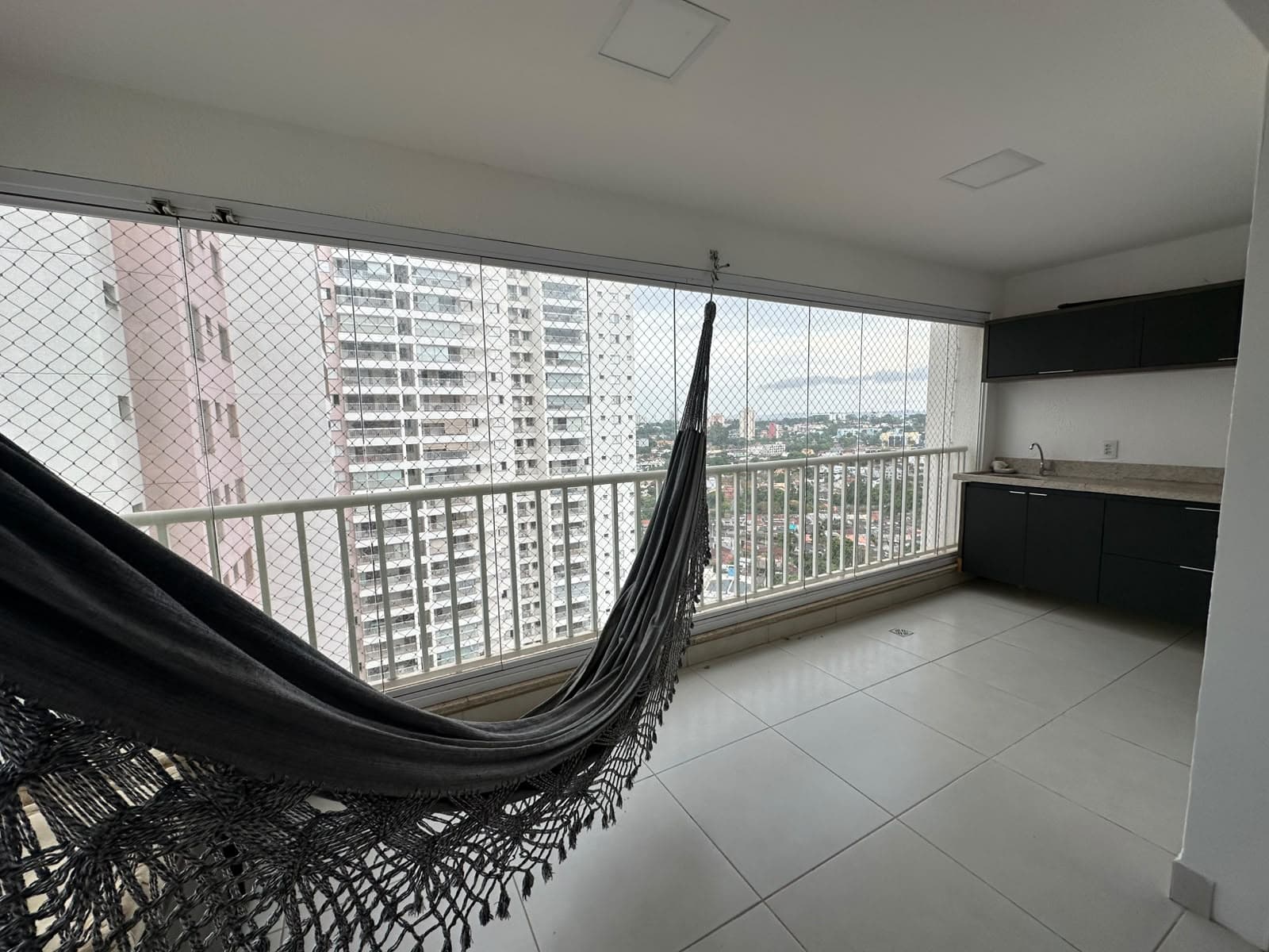 APARTAMENTO 3 SUITES RESIDENCIAL FLAMPARK NO JARDIM GOIAS